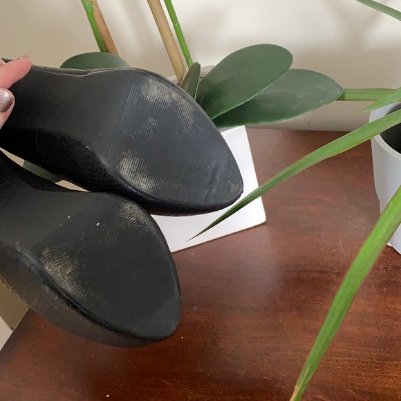 Black Platform Heels - Picture 8 of 10